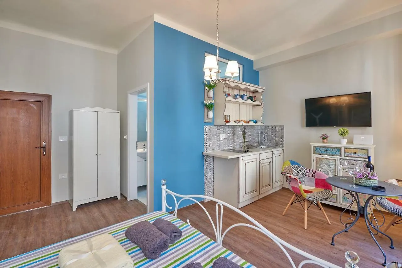 Old City Romanitic Studios 1 With Free Private Parking Pula Appartement