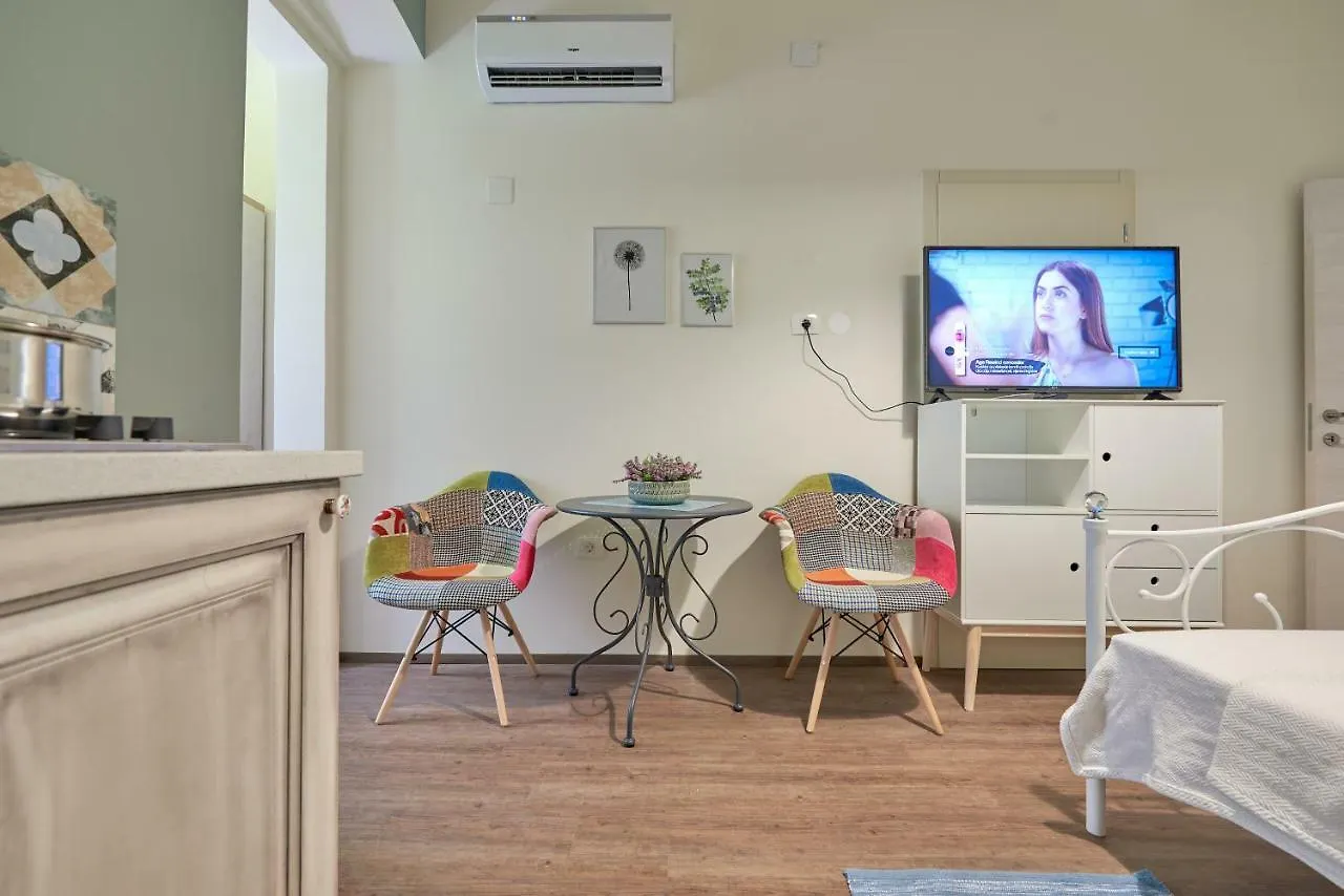 Old City Romanitic Studios 1 With Free Private Parking Pula Apartment