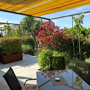 Apartment Pretty Little Thing Called Teranino, Pula